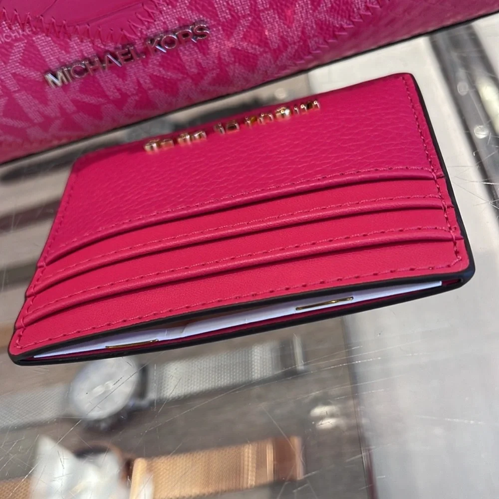 MICHAEL KORS
Large Pebbled Leather Card Holder Case
Electric Pink 
NWT - Picture 5 of 16